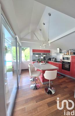 Maison - 167 m² - 7 pièces