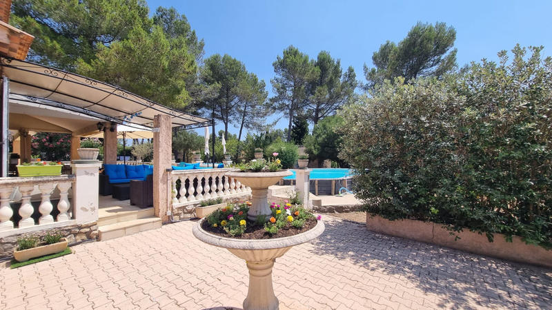 Villa - 127 m² - 5 pièces