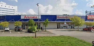 Local commercial - 1 100 m²