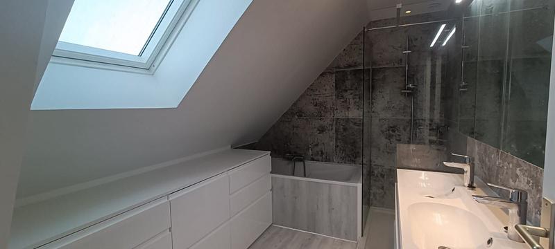 Maison - 217 m² - 8 pièces