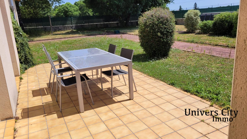 Maison traditionnelle - 160 m² - 6 pièces