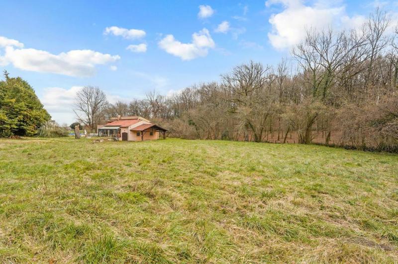 Maison - 200 m² - 7 pièces