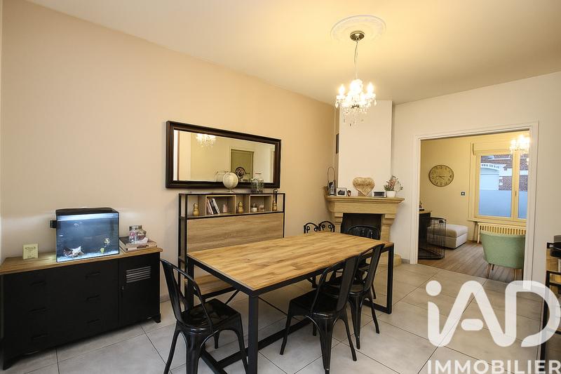 Maison de ville - 130 m² - 7 pièces