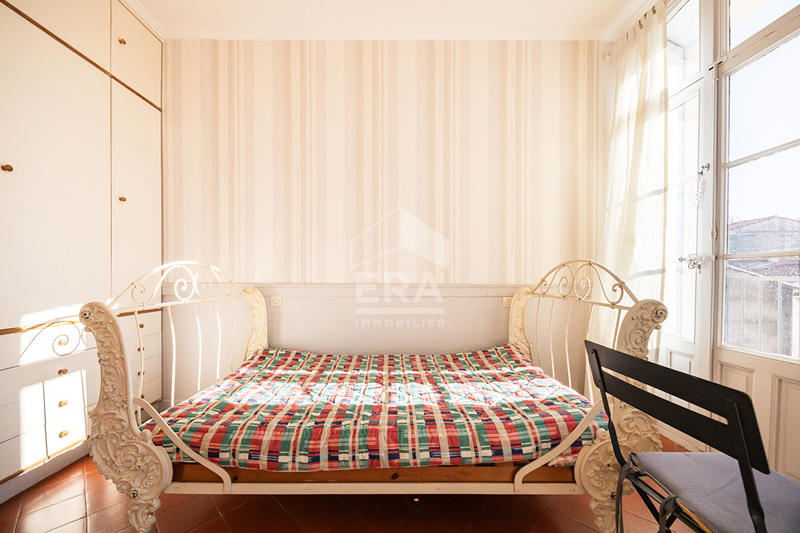 Appartement - 140 m² - 6 pièces