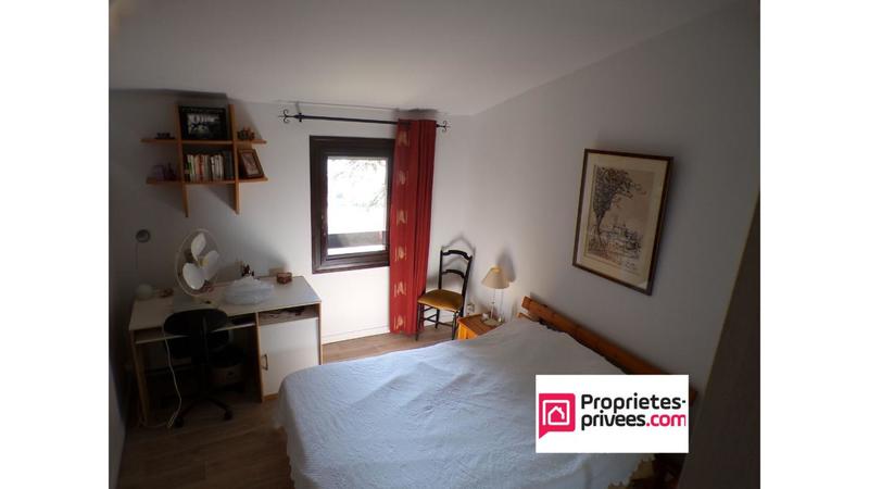 Maison - 208 m² - 6 pièces