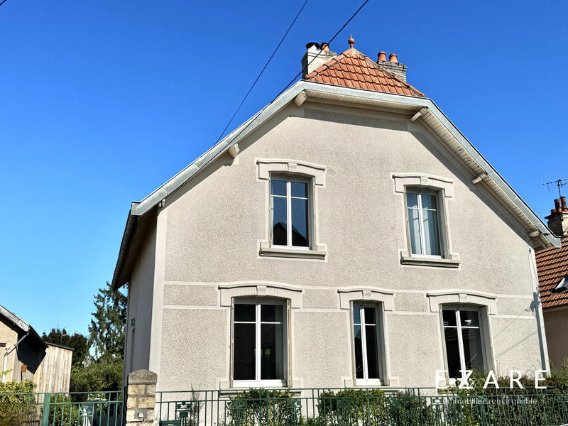 Maison - 164 m² - 7 pièces