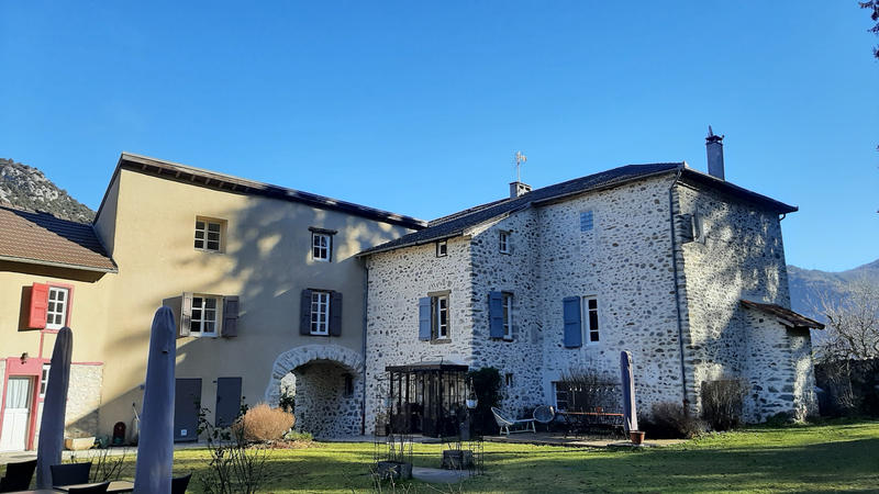 Maison - 700 m² - 22 pièces