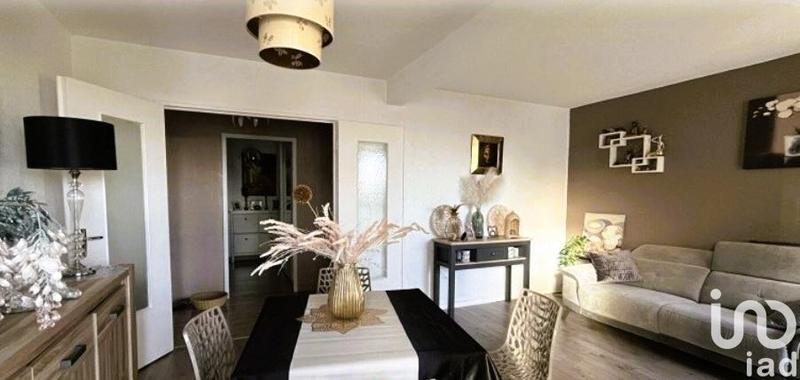 Appartement - 90 m² - 5 pièces