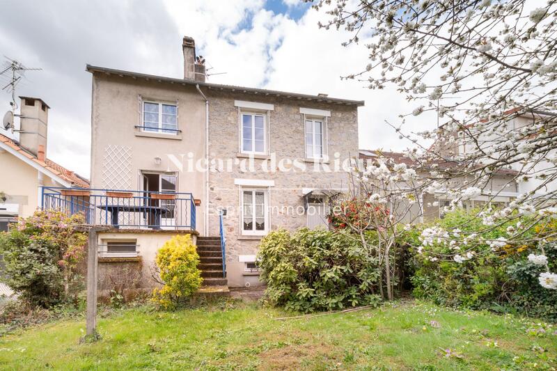 Maison ancienne - 133 m² - 7 pièces