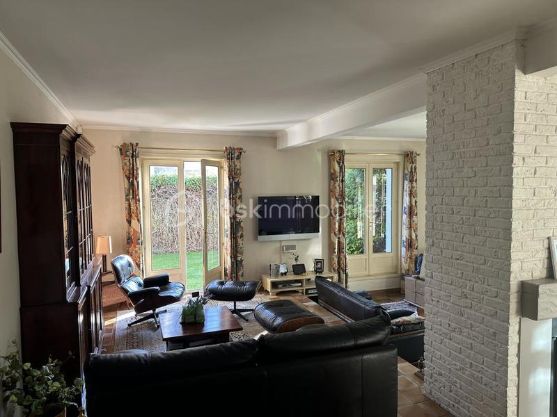 Maison d'architecte - 224 m² - 7 pièces