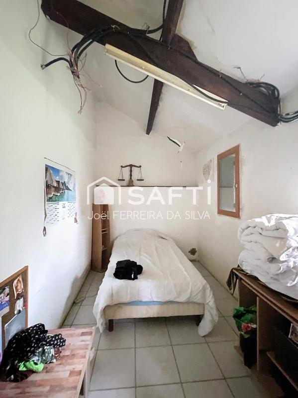 Maison - 94 m² - 5 pièces