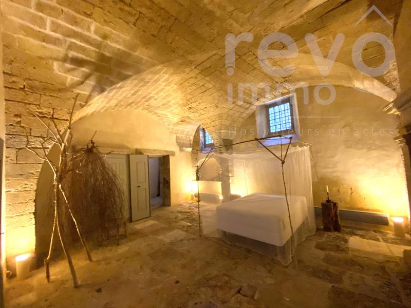 Demeure - 400 m² - 15 pièces