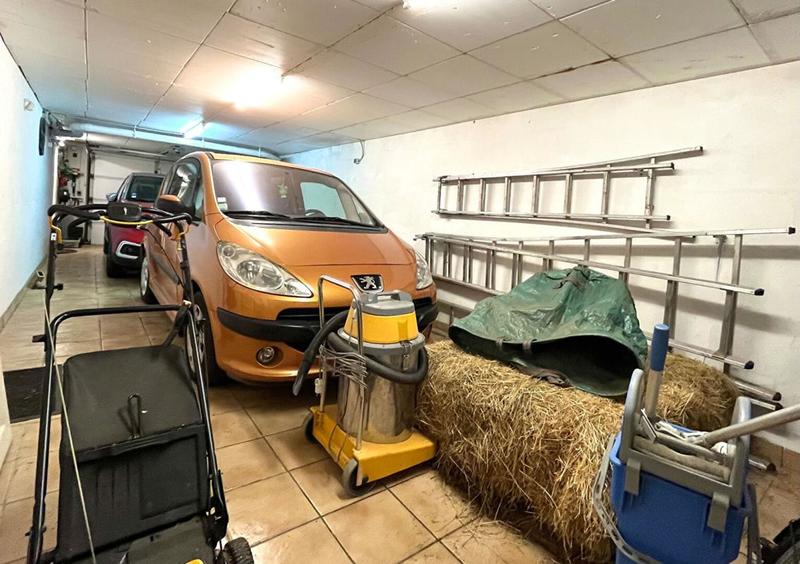 Maison - 148 m² - 7 pièces