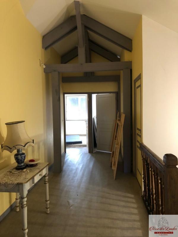 Propriété - 291 m² - 7 pièces