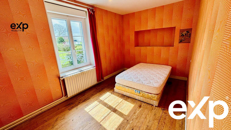 Maison traditionnelle - 143 m² - 7 pièces