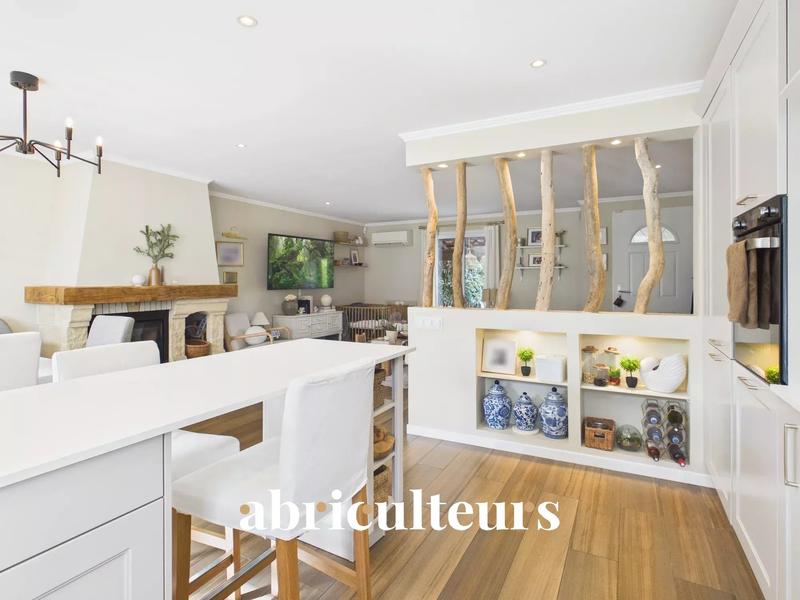 Maison - 106 m² - 5 pièces