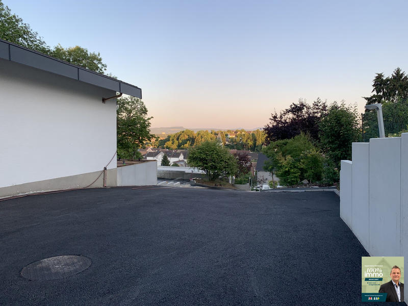 Maison - 240 m² - 5 pièces