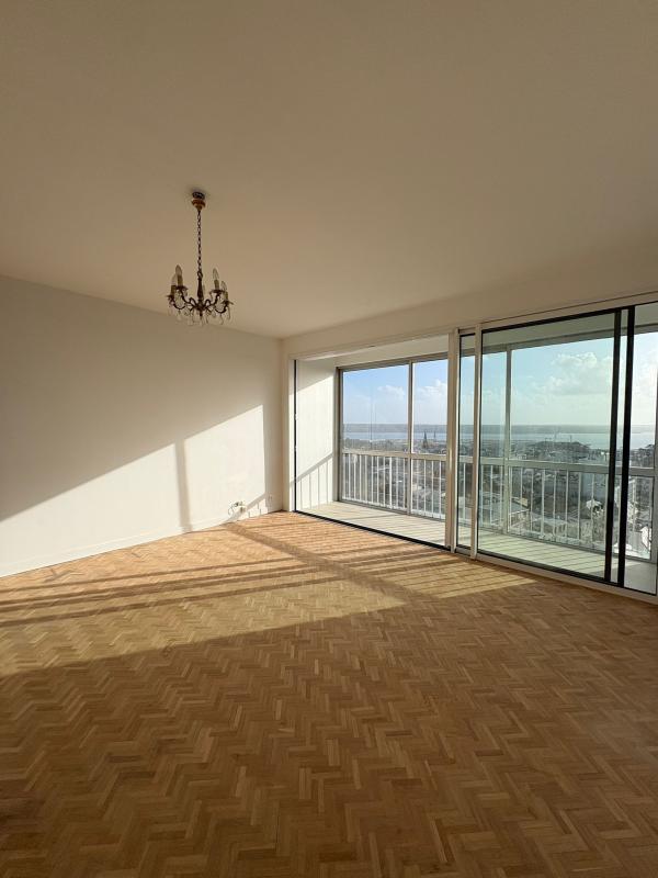 Appartement - 87 m² - 3 pièces