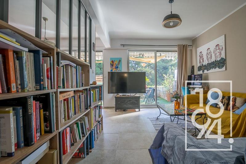 Appartement - 75 m² - 3 pièces