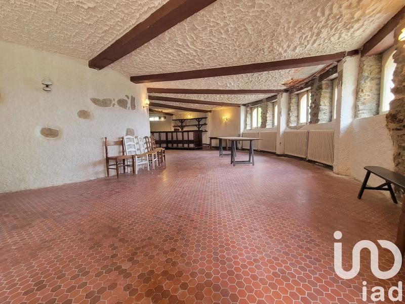 Maison - 450 m² - 10 pièces