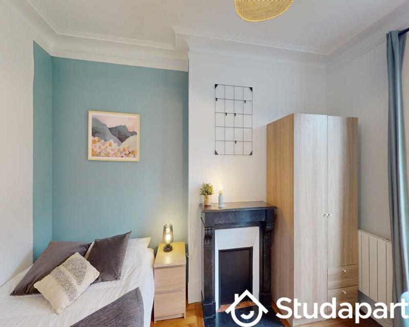 Chambre - 60 m² - 1 pièce