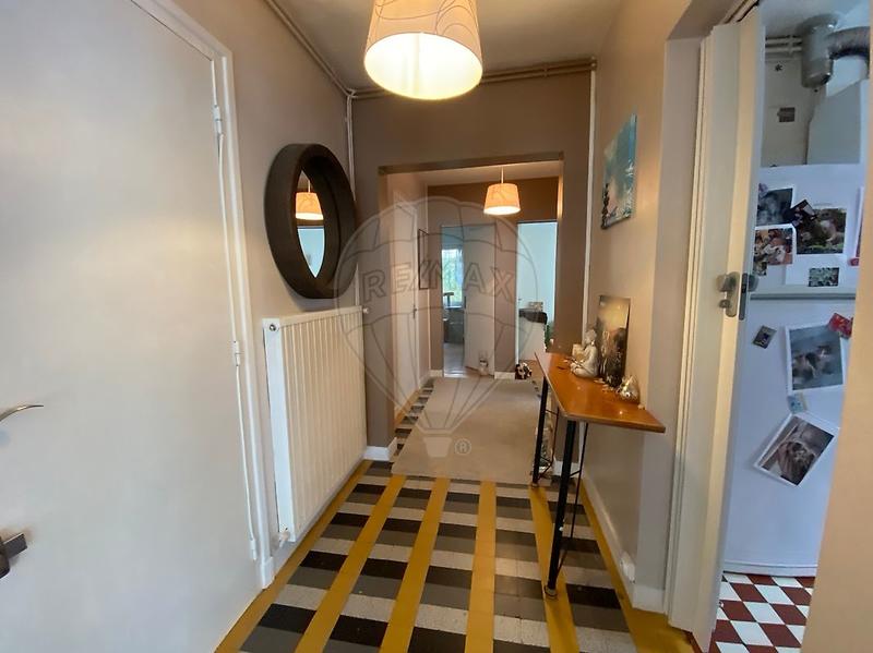 Appartement - 77 m² - 3 pièces