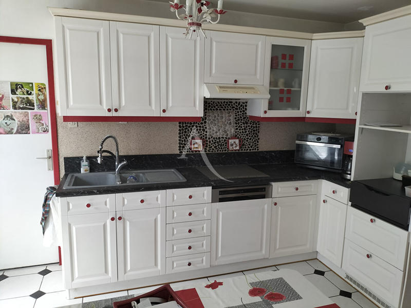 Maison - 104 m² - 5 pièces