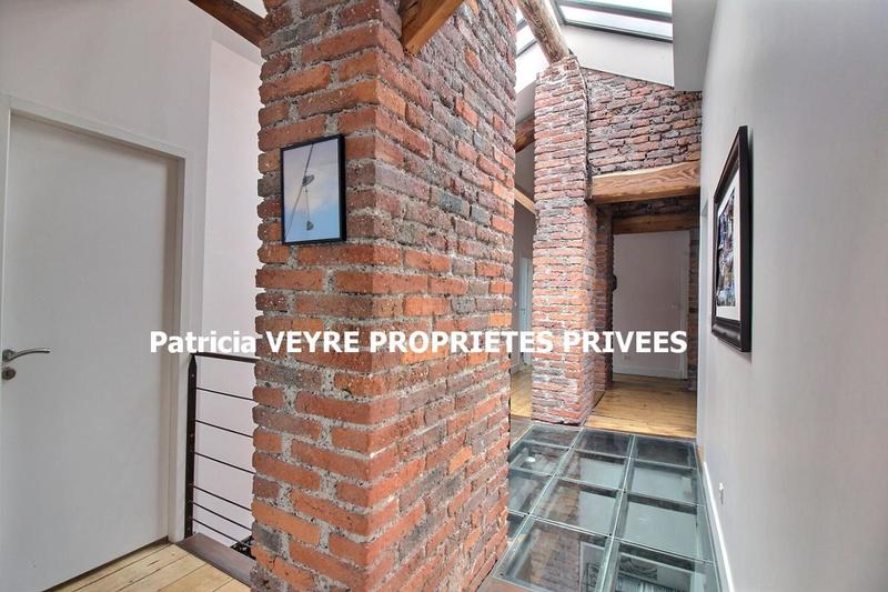 Loft - 230 m² - 7 pièces
