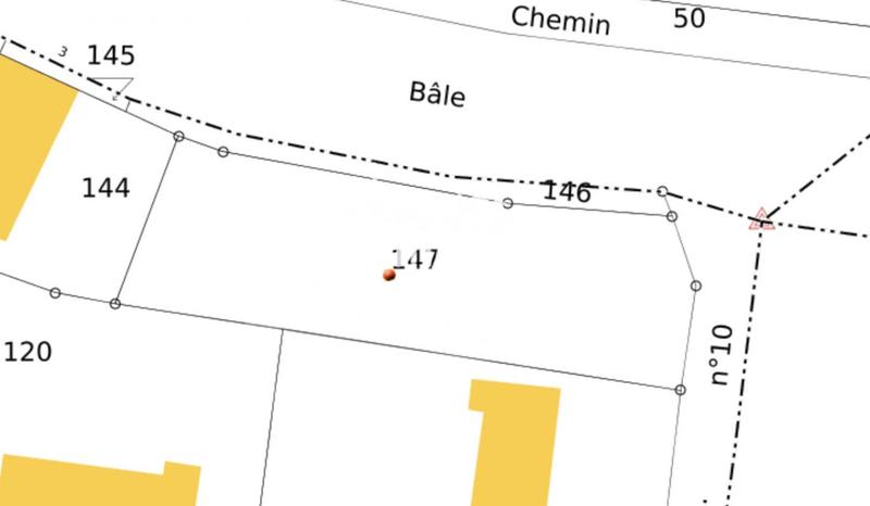 Terrain constructible - 1 074 m²