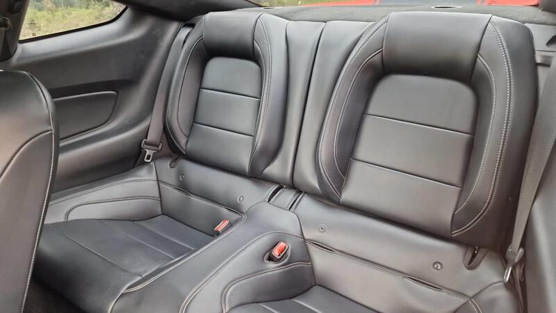 Ford Mustang Fastback VI 5.0 V8 421 Gt