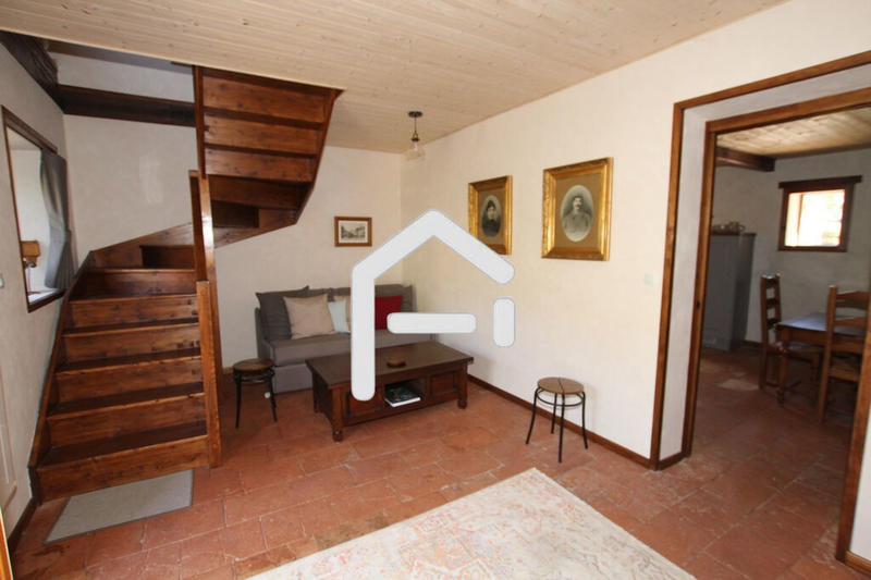 Corps de ferme - 375 m² - 11 pièces