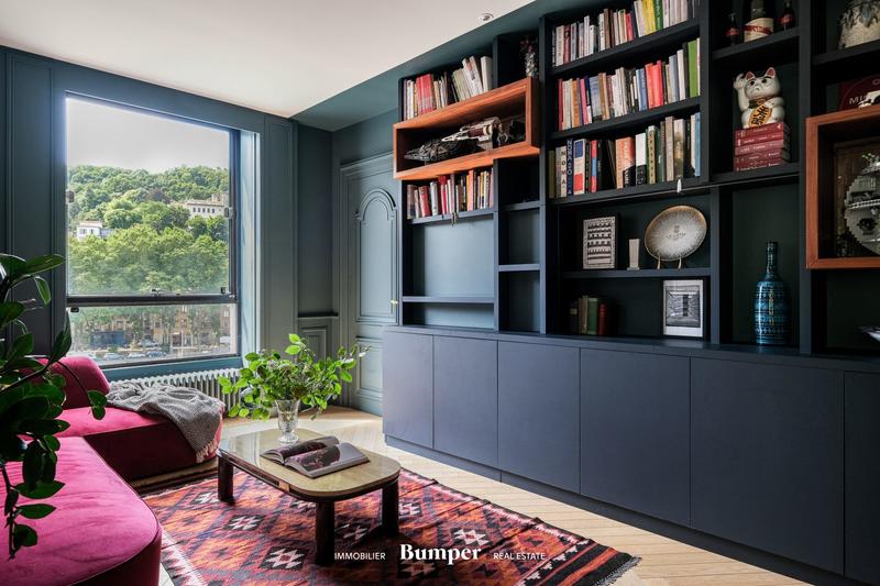 Appartement - 181 m² - 5 pièces