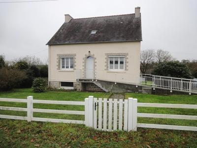 Maison - 128 m² - 7 pièces