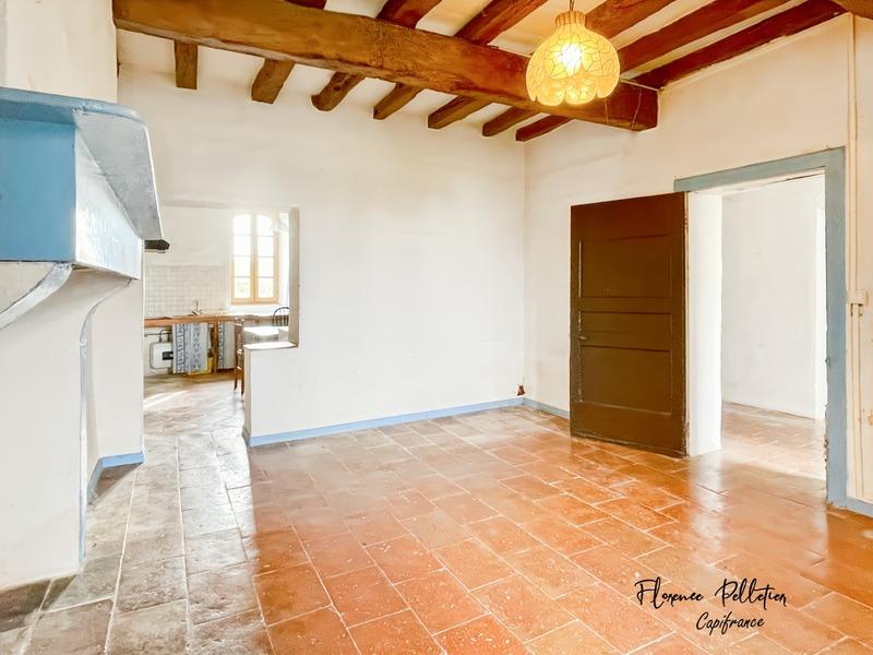 Maison - 325 m² - 14 pièces