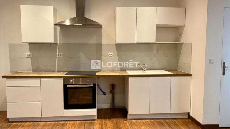 Appartement - 74 m² - 2 pièces