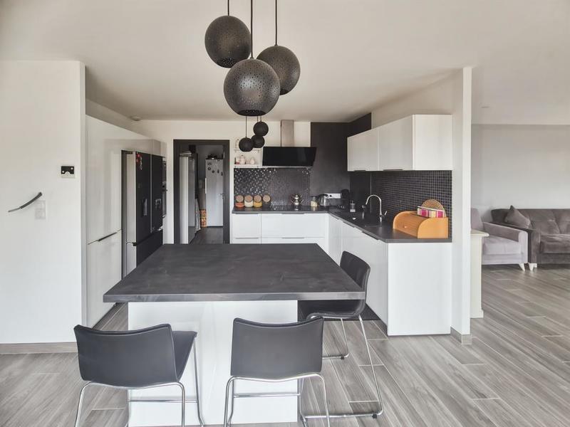 Maison - 134 m² - 5 pièces