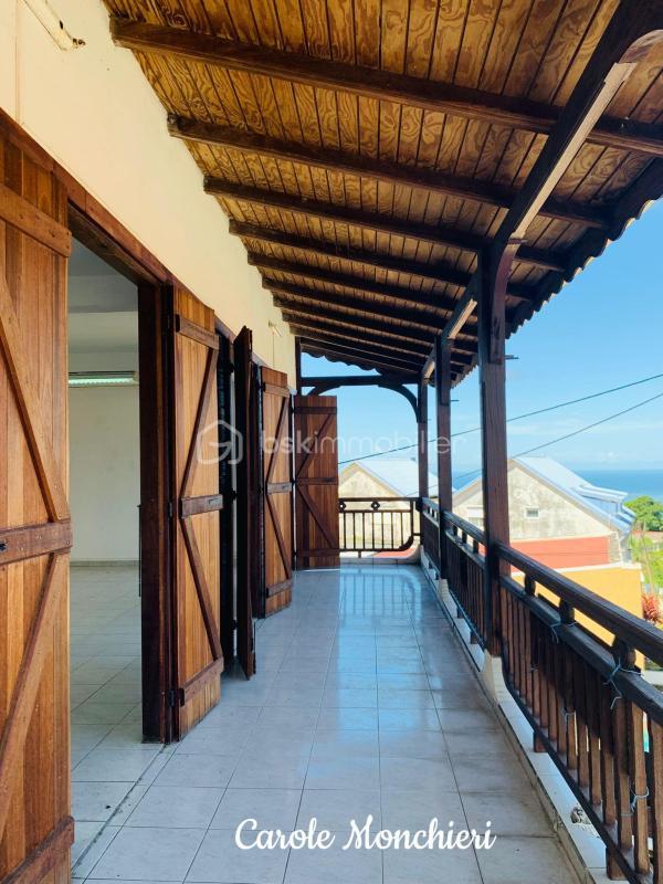 Local commercial - 108 m² - 1 pièce