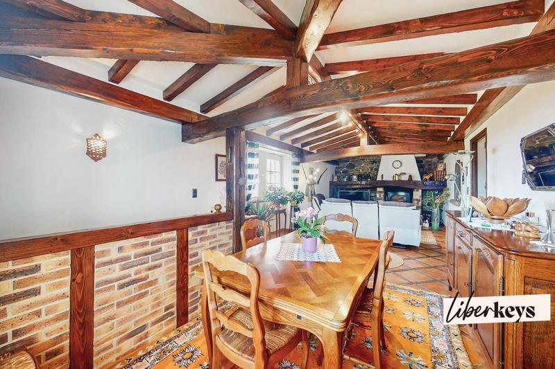 Maison - 150 m² - 5 pièces