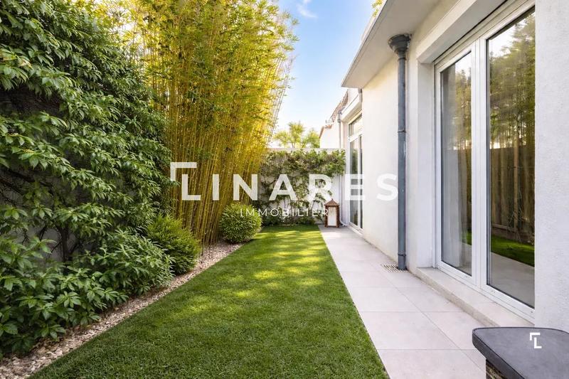 Appartement - 100 m² - 4 pièces