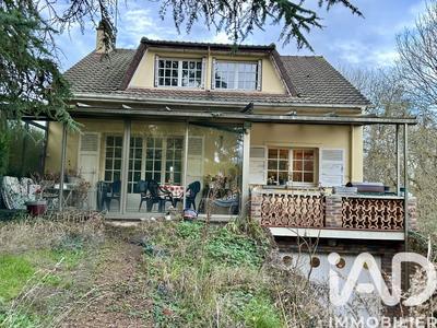 Maison - 111 m² - 5 pièces