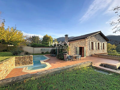 Mas - 295 m² - 10 pièces