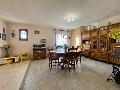 Maison - 172 m² - 7 pièces