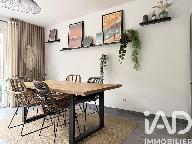 Maison - 77 m² - 4 pièces