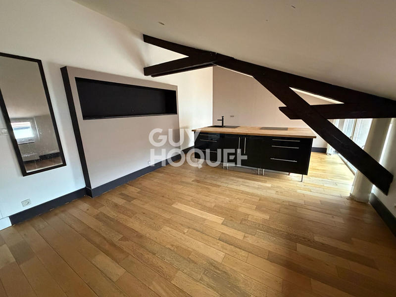 Immeuble - 270 m² - 8 pièces