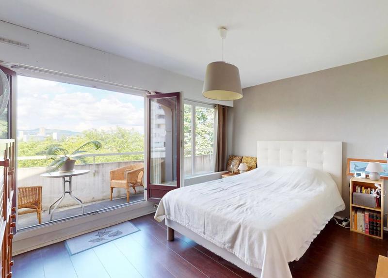 Appartement - 85 m² - 4 pièces