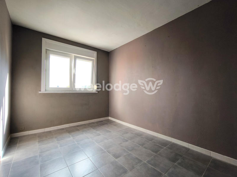 Appartement - 80 m² - 5 pièces