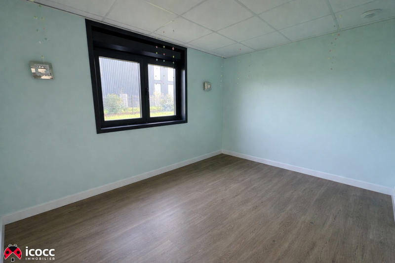 Local commercial - 110 m²