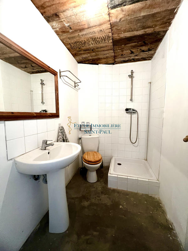 Maison - 220 m² - 10 pièces