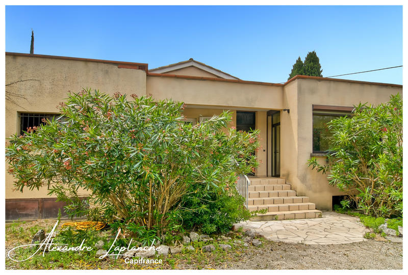 Maison - 177 m² - 7 pièces