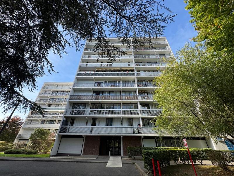 Appartement - 77 m² - 4 pièces